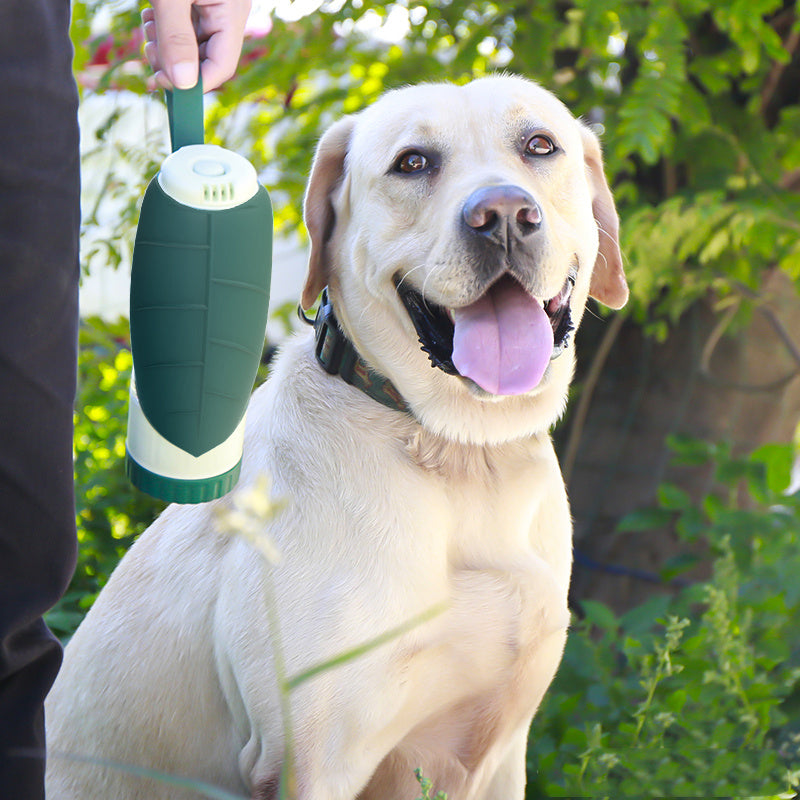 2-in-1 Multifunction Pet Water Bottle & Foldable Food Bowl